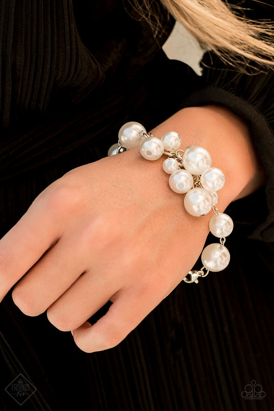 Girls in Pearls - White Bracelet