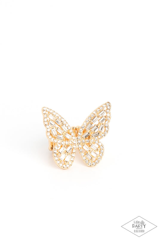 Flauntable Flutter - Gold Ring - Paparazzi Accessories