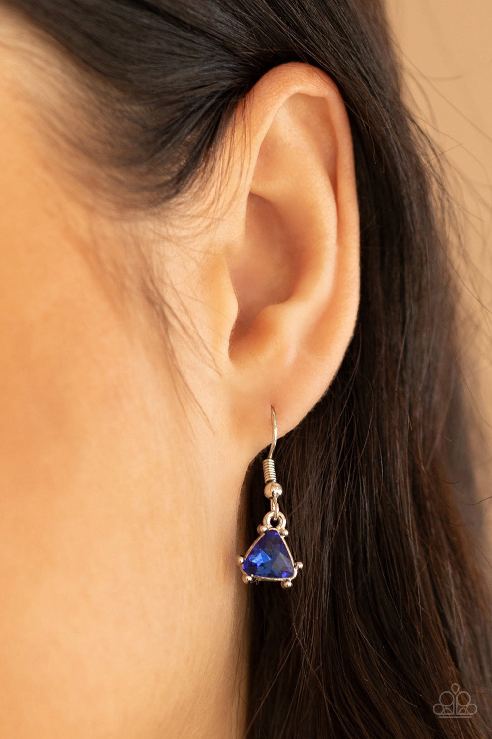 Downright Dainty - Blue Necklace