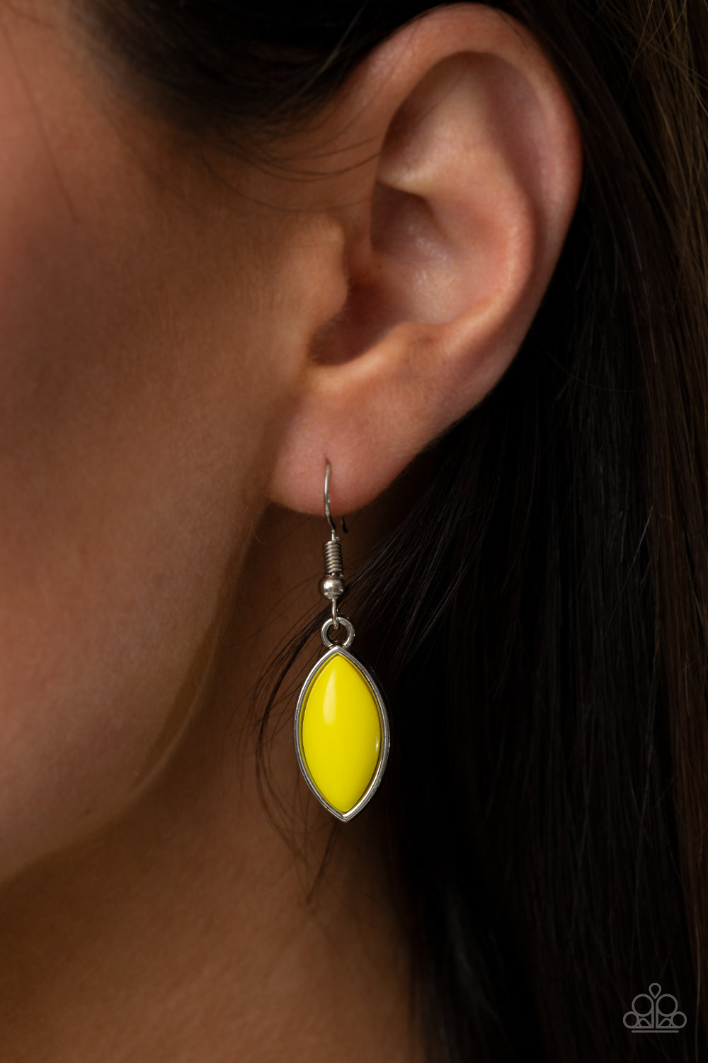 Viva La Vacation - Yellow Necklace - Paparazzi Accessories