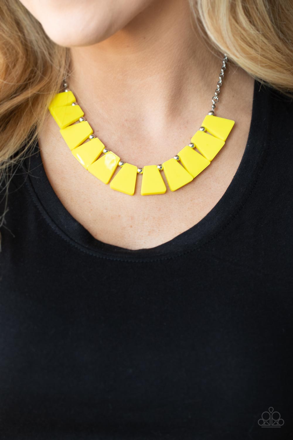 Vivaciously Versatile - Yellow Necklace - Paparazzi Accessories