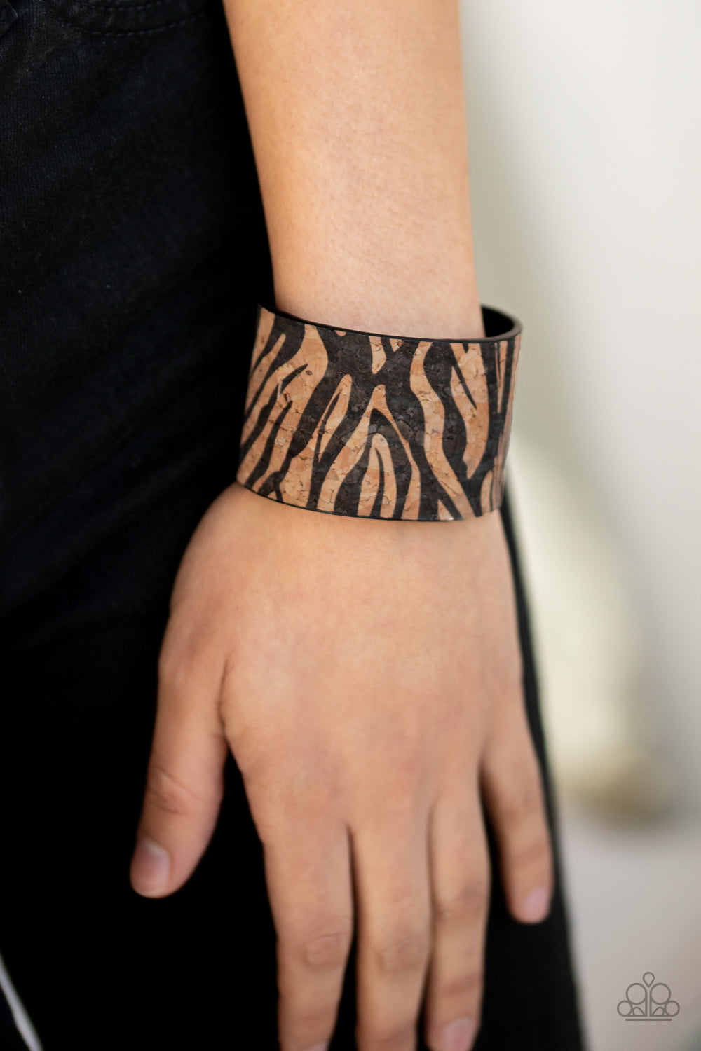 Zebra Zone - Black - Jazzy Jewels With Lady J