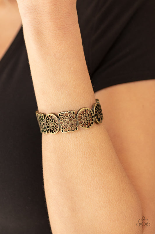 Mandala Mixer - Brass - Jazzy Jewels With Lady J