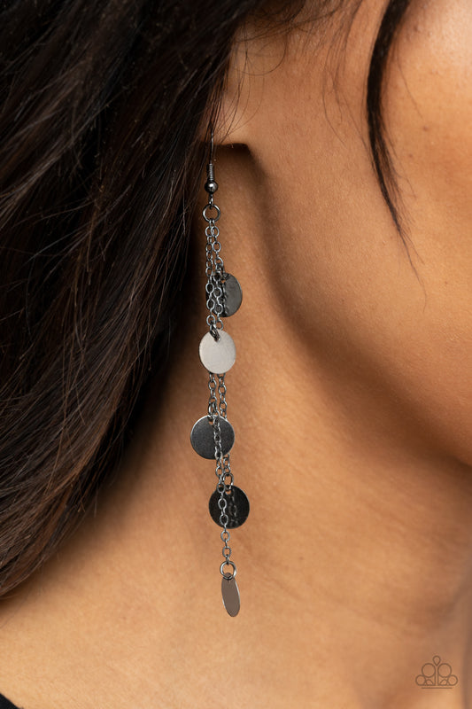 Take A Good Look - Black Earrings - Paparazzi Accessories
