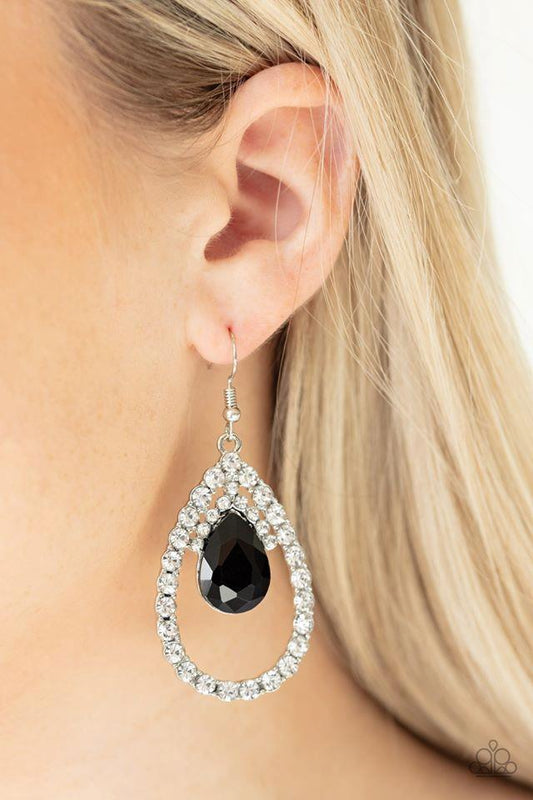Trendsetting Twinkle - Black Earrings - Paparazzi Accessories